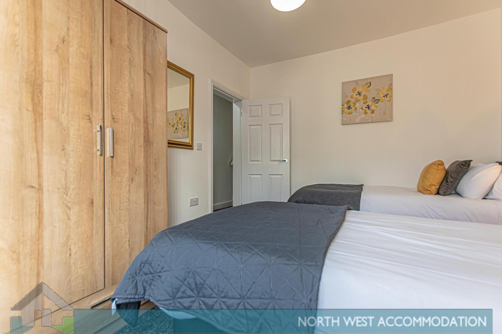 Relocation Or Family Stay 3Br Home In Warrington Exteriér fotografie